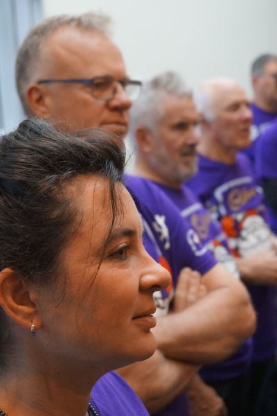 Angelique & Tony singing at a Cadbury Christmas promotion in 2016 with the Melbournaires